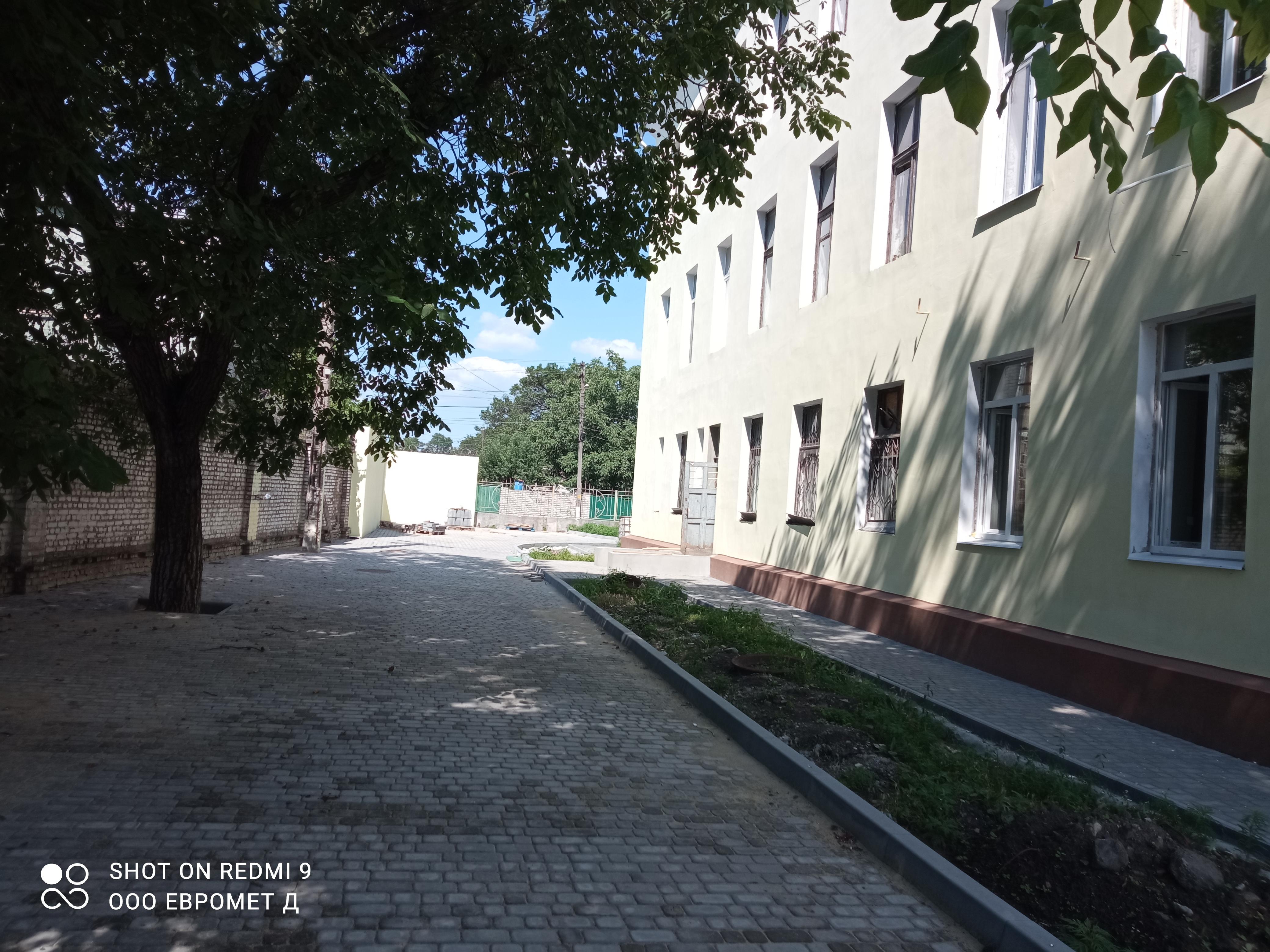 Однокомнатную квартиру в Днепре левый берег дешево.