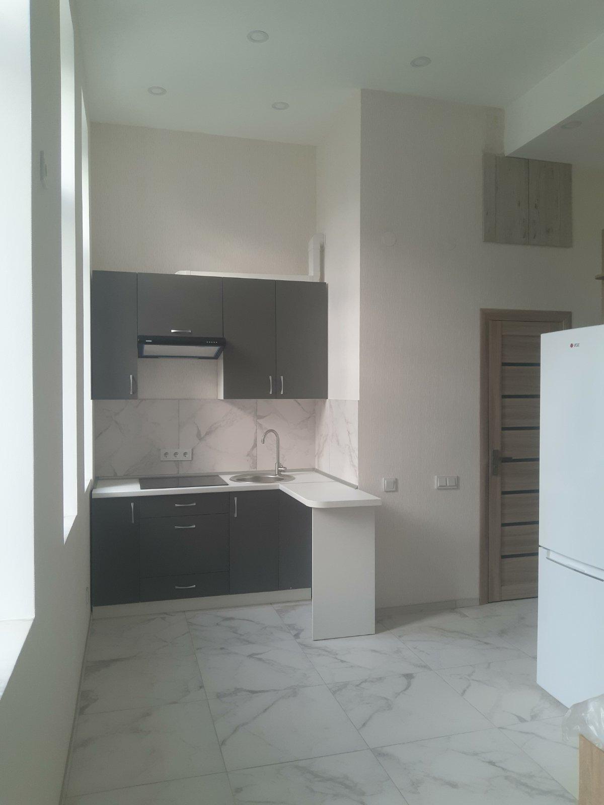 Продам однокімнатну квартиру в Днепре левый берег за 10000 у.е.