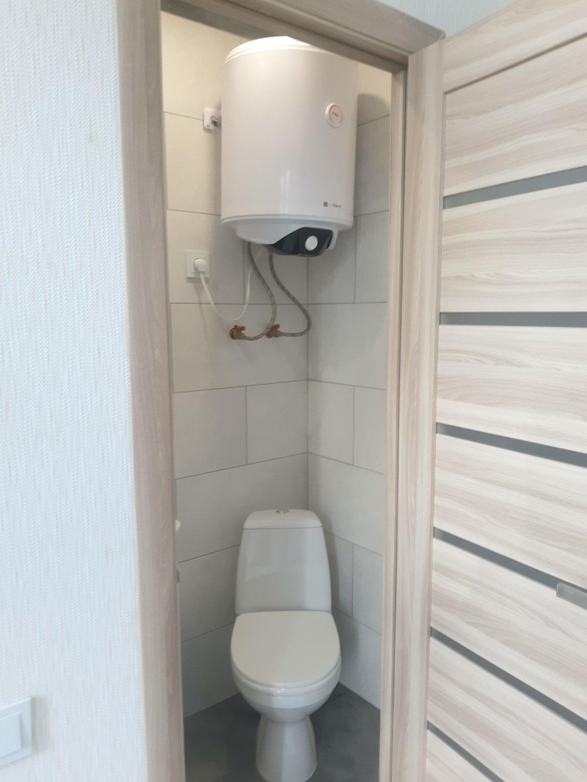 Продам однокімнатну квартиру в Днепре левый берег за 10000 у.е.