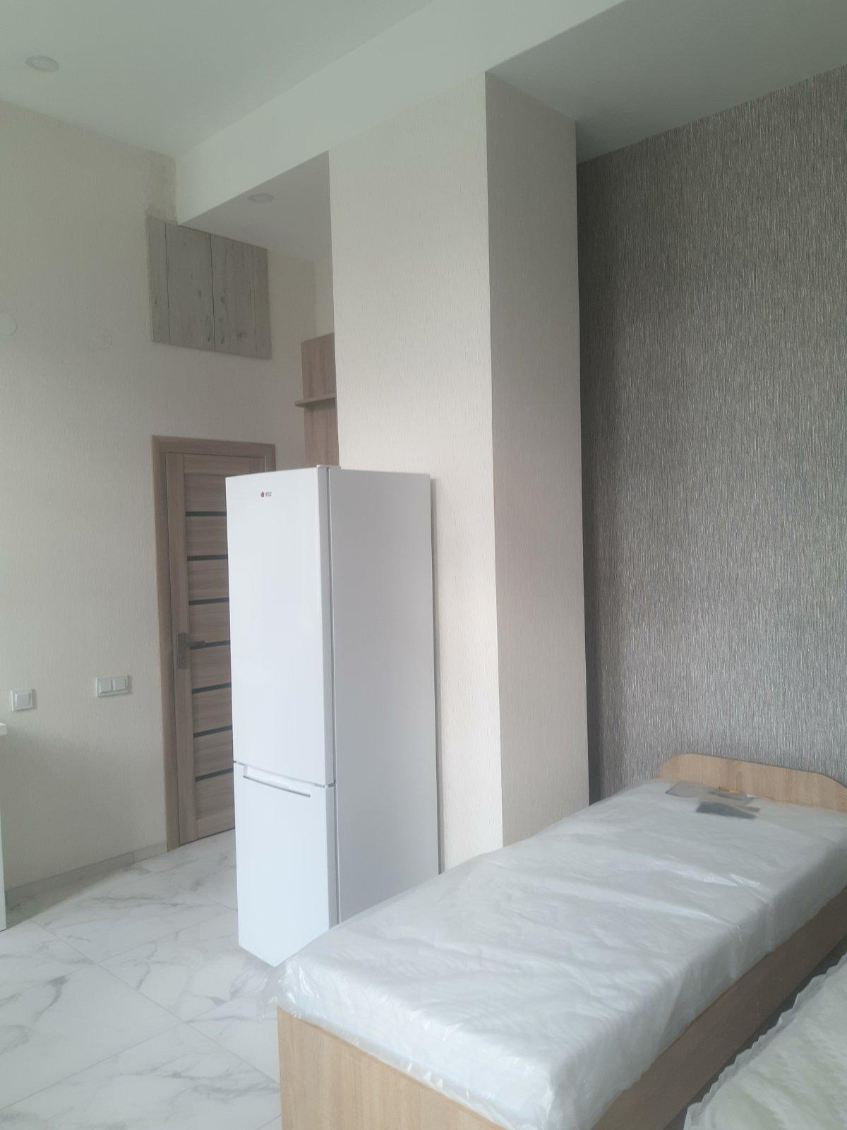 Продам однокімнатну квартиру в Днепре левый берег за 10000 у.е.