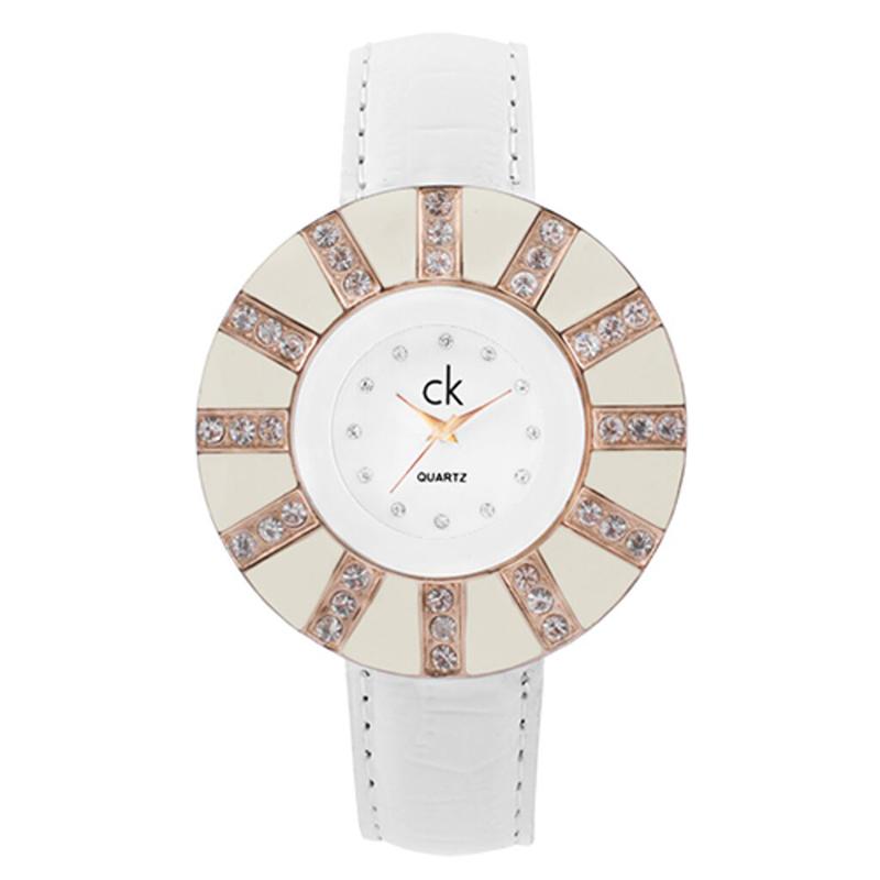 Наручний годинник . Колір білий